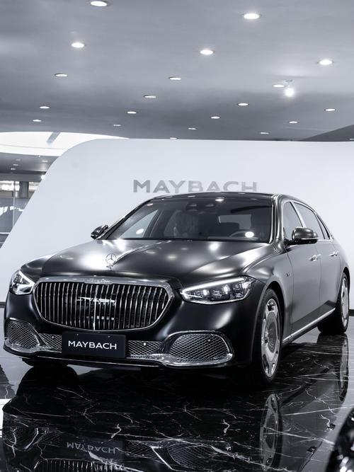 重庆344岚图汽车的售后服务让用户无忧出行，迈巴赫未来的豪华车趋势